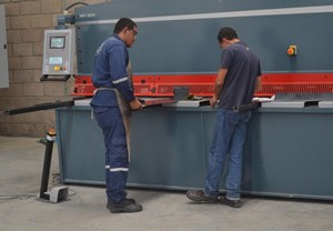 empresa de corte e dobra de chapas